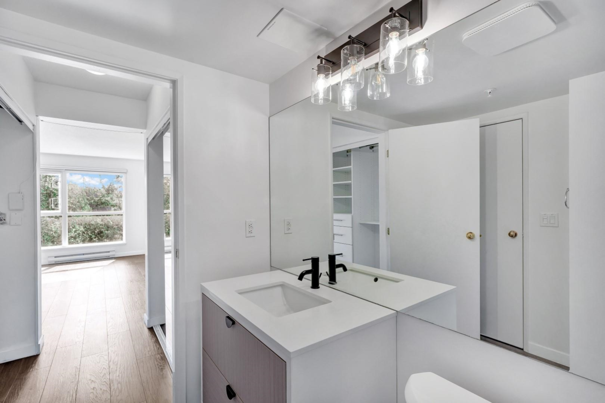 Basement Recreation Room Photo of 803 9830 Whalley Boulevard, Surrey, BC