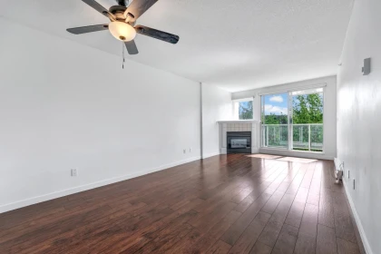 Breakfast Nook Photo of 803 9830 Whalley Boulevard, Surrey, BC