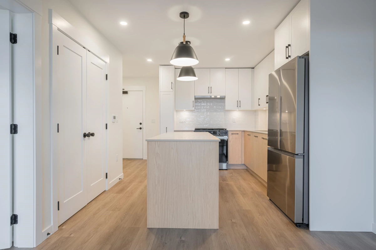 Kitchen Photo of 204 27215 Aldergrove Town Centre Drive, Langley, BC