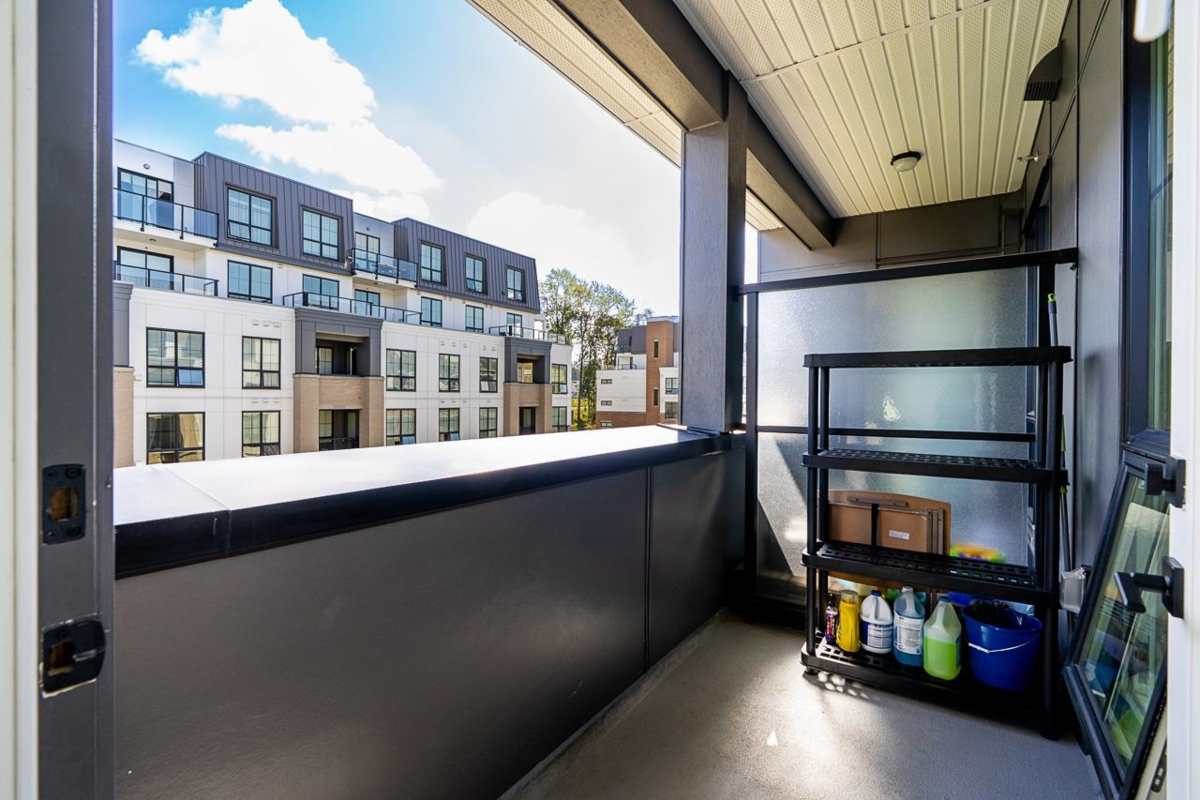 Powder Room Photo of G408 8380 200a Street, Langley, BC