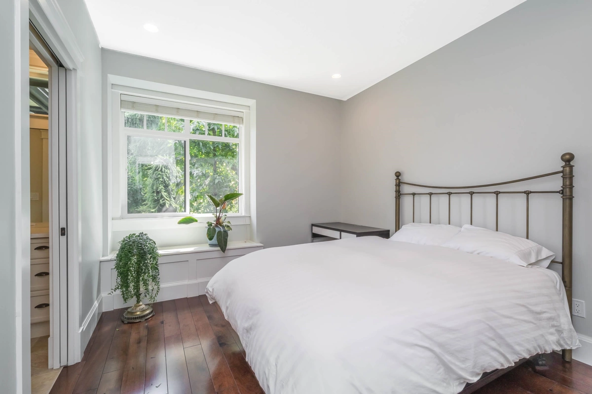 Hallway Photo of 23716 46b Avenue, Langley, BC