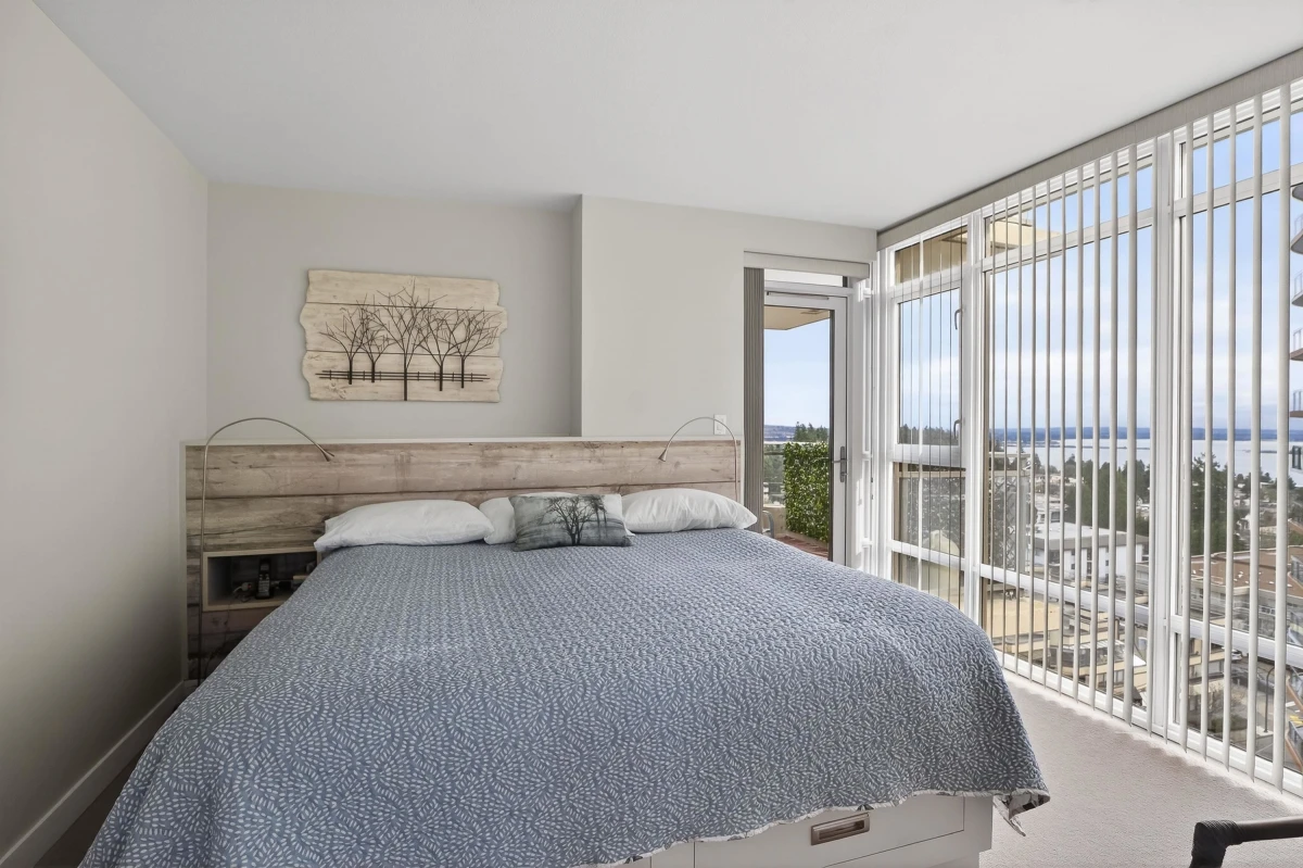 Office / Den Photo of 1207 1455 George Street, White Rock, BC