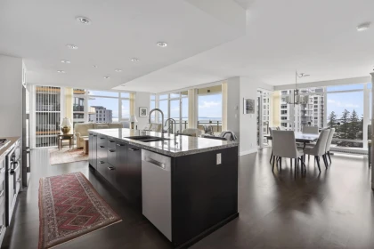 1207 1455 George Street, White Rock, BC