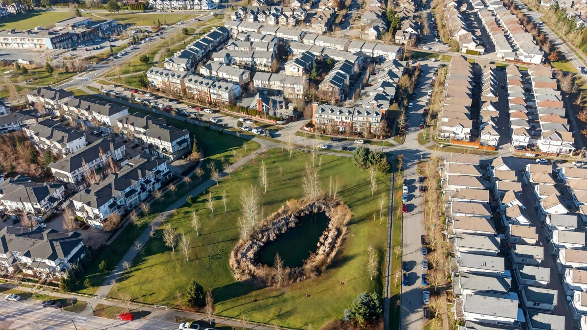 Community Amenities Photo (Clubhouse) of 66 19505 68a Avenue, Surrey, BC