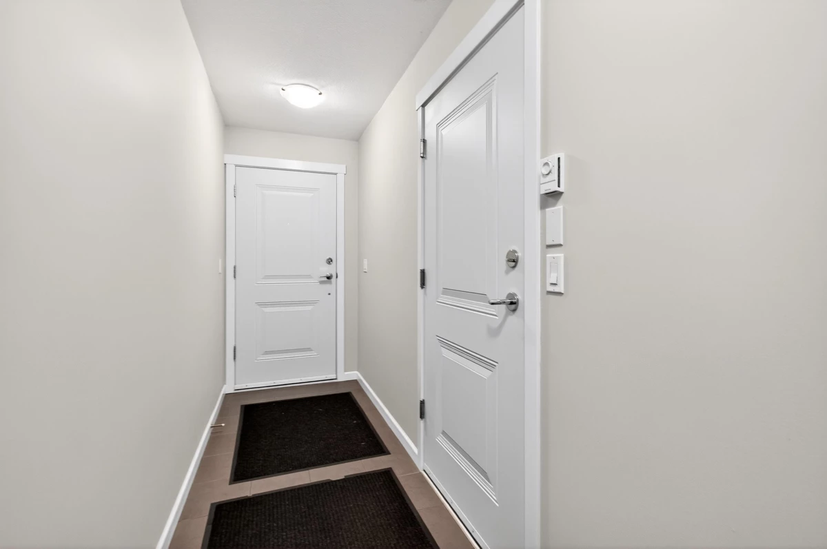 Guest Bathroom Photo of 66 19505 68a Avenue, Surrey, BC