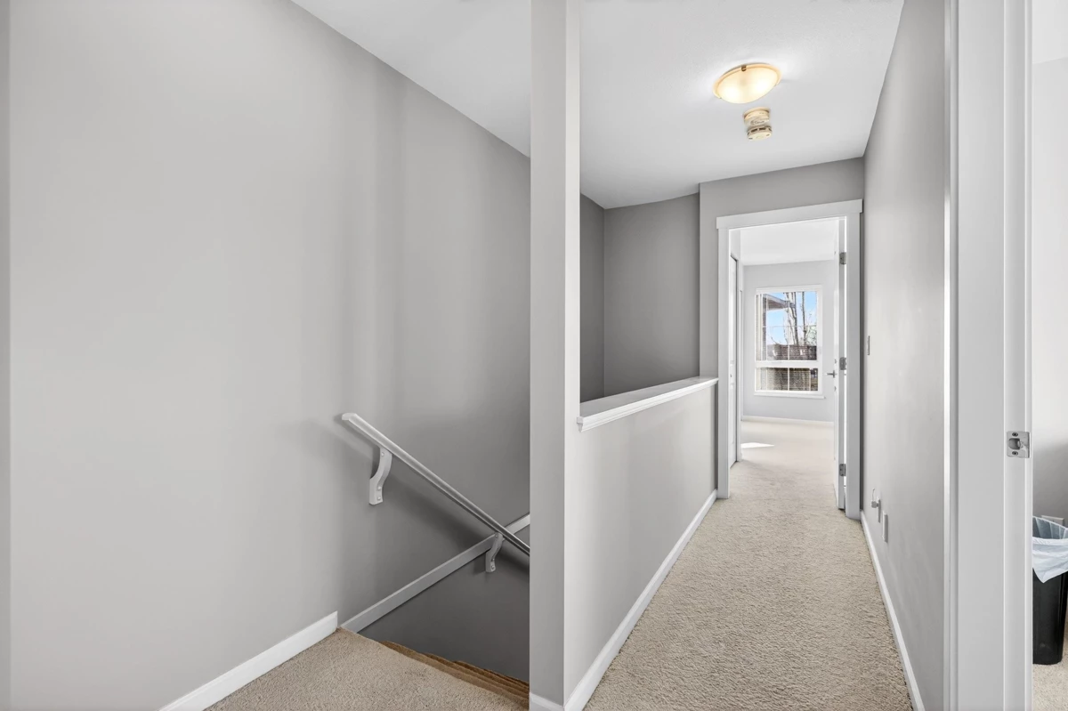 Mudroom Photo of 66 19505 68a Avenue, Surrey, BC