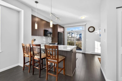 Kitchen Island Photo of 66 19505 68a Avenue, Surrey, BC