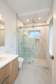 Entry Foyer Photo of 4424 W 4th Avenue, Vancouver, BC