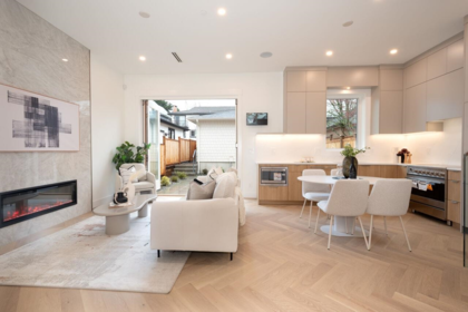 4424 W 4th Avenue, Vancouver, BC