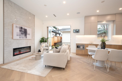 4424 W 4th Avenue, Vancouver, BC
