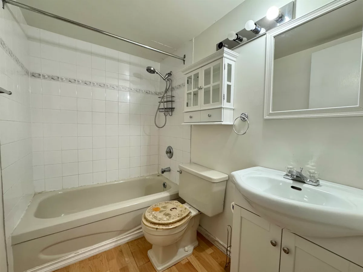 Primary Bedroom Photo of 103 8640 Citation Drive, Richmond, BC