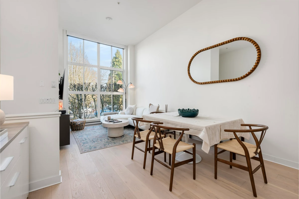 Kitchen Island Photo of 3429 Porter Street, Vancouver, BC