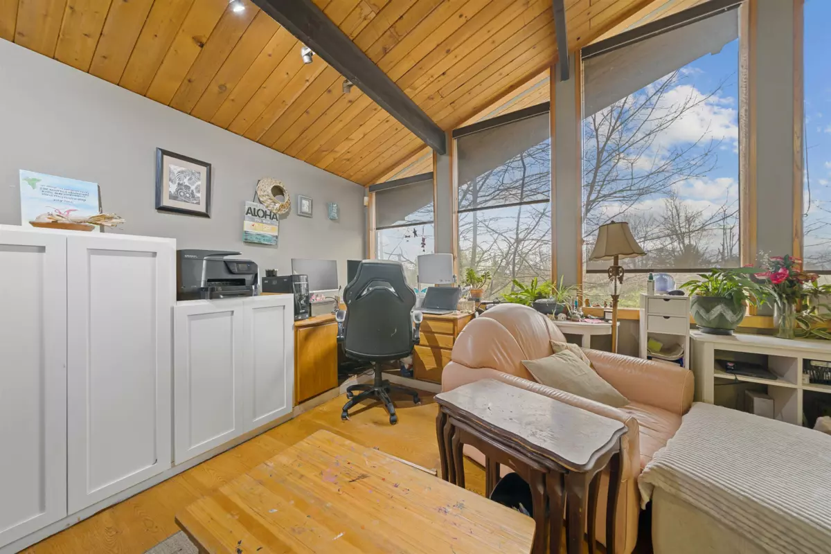 Dining Area Photo of 7701 Horne Street, Mission, BC