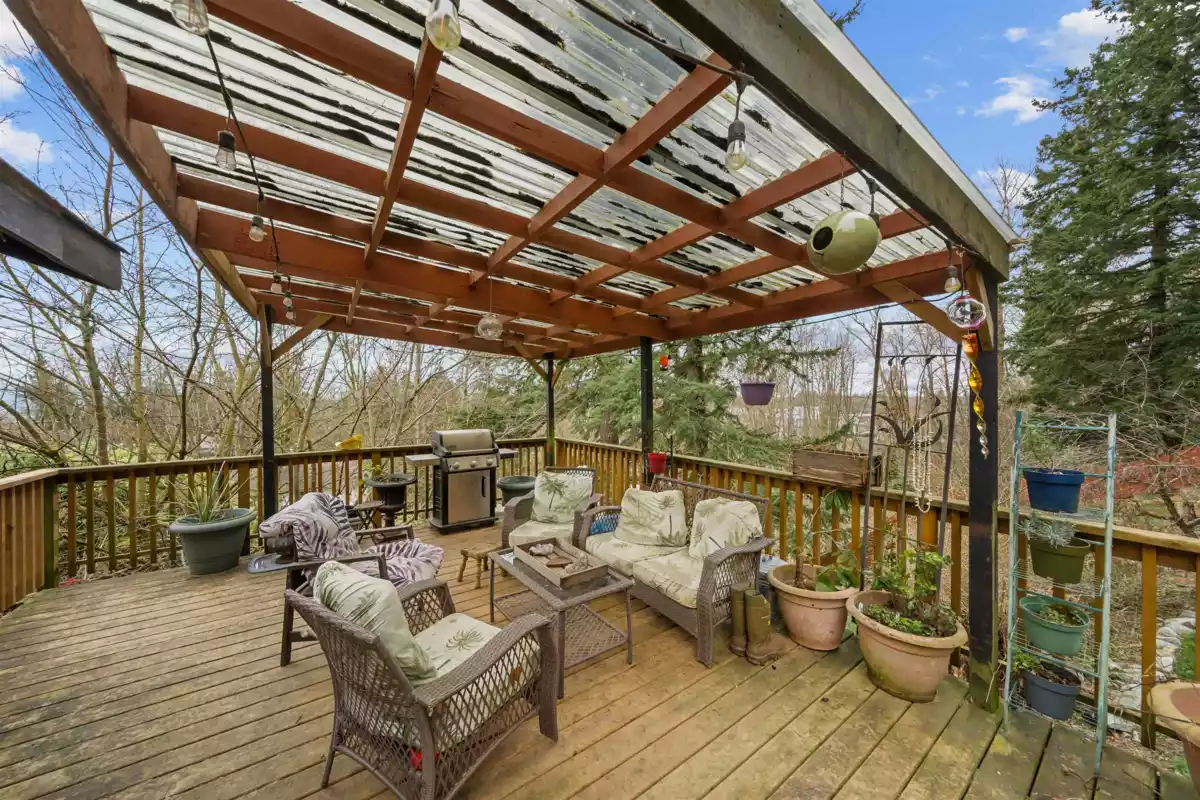 Garden / Landscaping Photo of 7701 Horne Street, Mission, BC