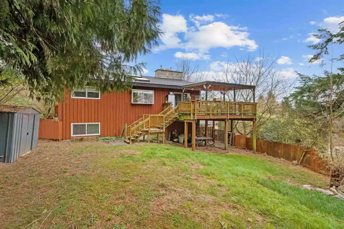 Hot Tub / Spa Photo of 7701 Horne Street, Mission, BC