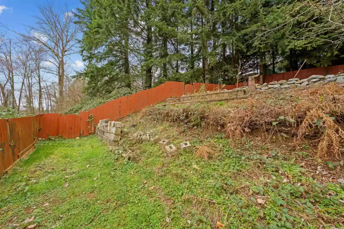 Neighborhood Park Photo Near 7701 Horne Street, Mission, BC