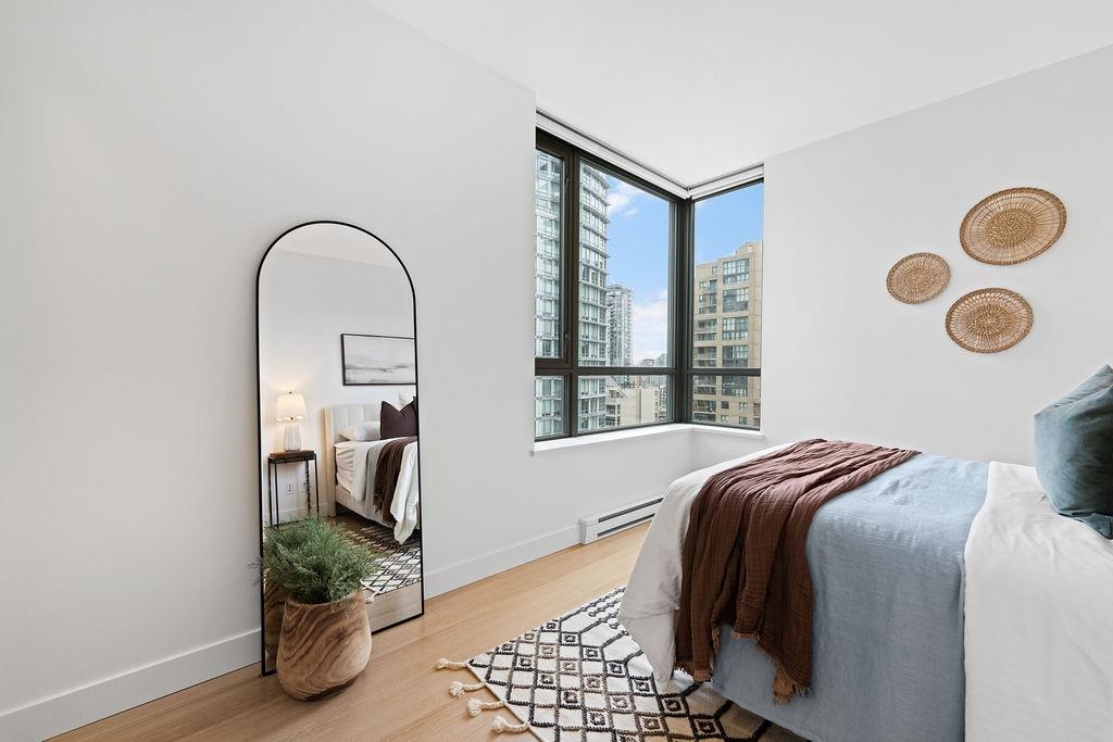 Primary Bathroom Photo of 1106 1308 Hornby Street, Vancouver, BC