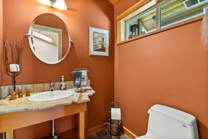 Entry Foyer Photo of 4266 Orca Road, Garden Bay, BC