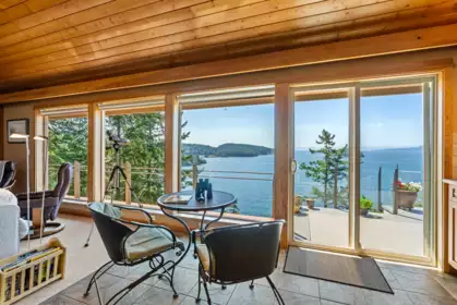 Kitchen Island Photo of 4266 Orca Road, Garden Bay, BC