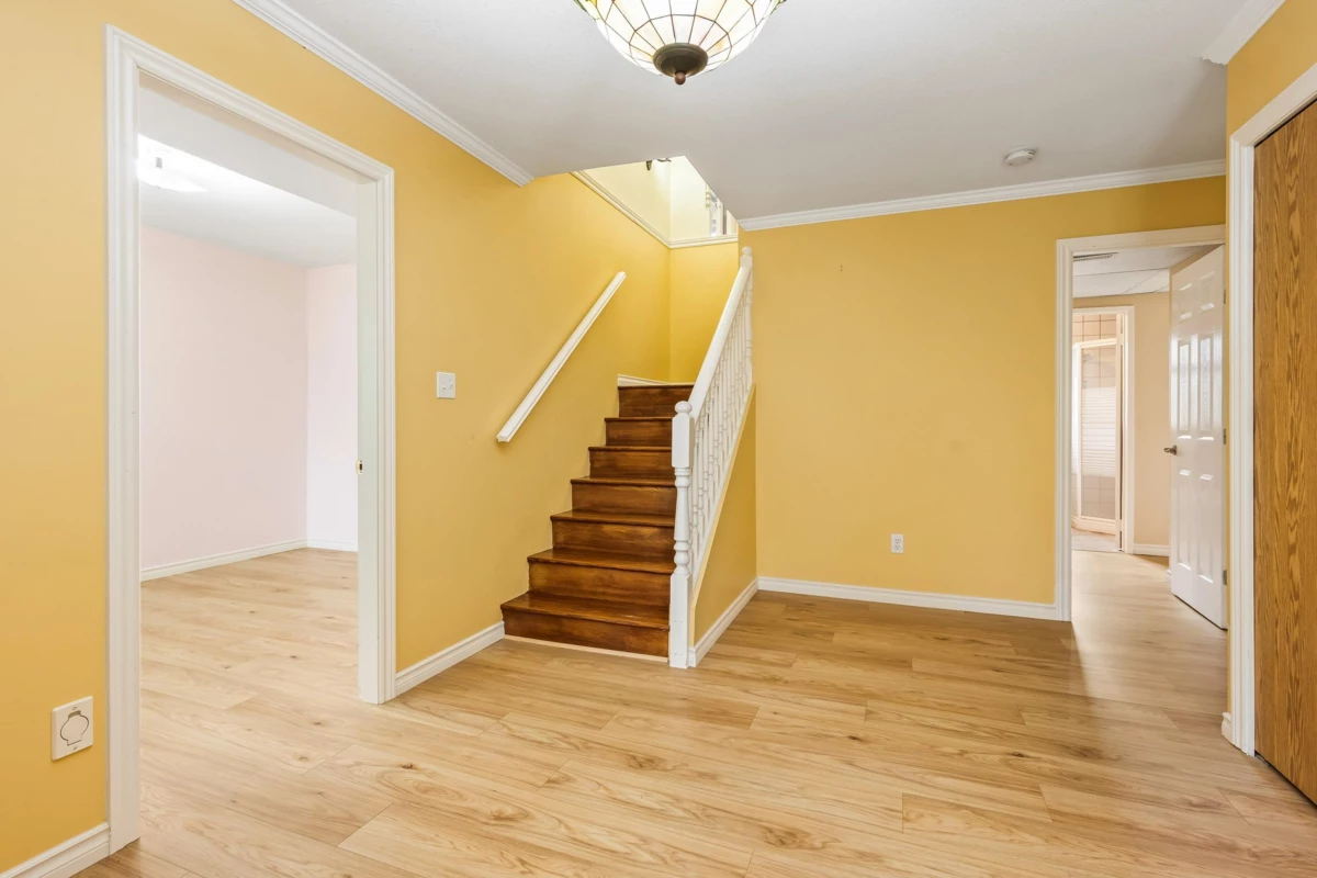 Dining Area Photo of 7575 Diamond Crescent, Chilliwack, BC