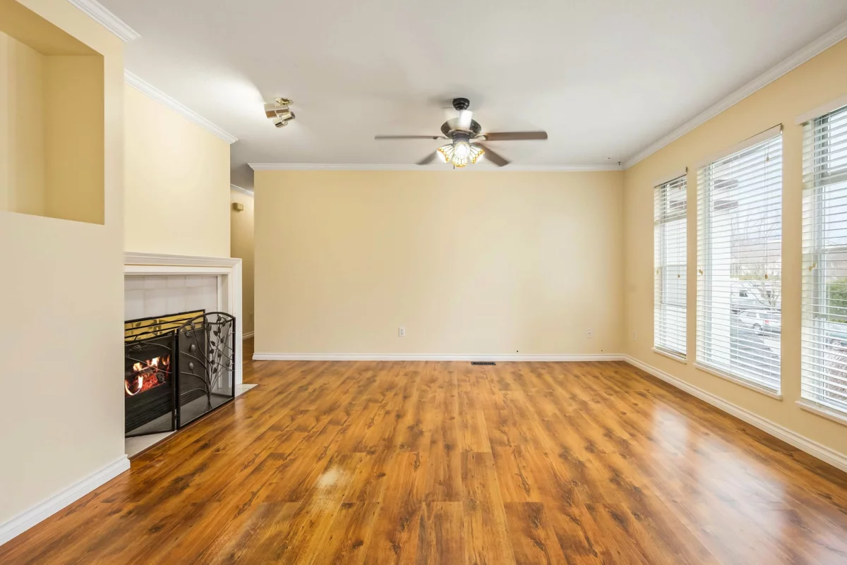 Walk-In Closet Photo of 7575 Diamond Crescent, Chilliwack, BC