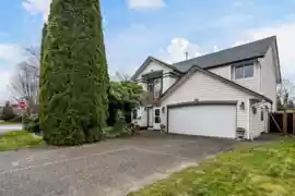 7575 Diamond Crescent, Chilliwack, BC