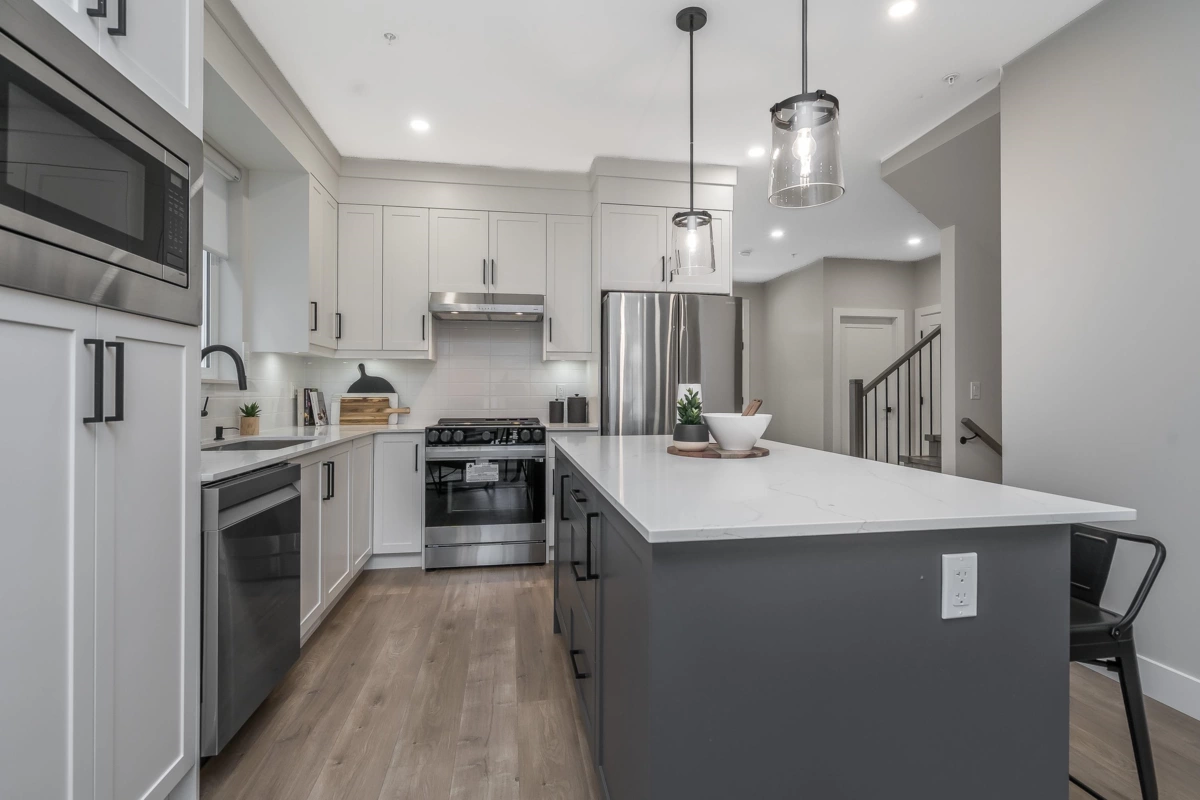Breakfast Nook Photo of 20517 76 Avenue, Langley, BC