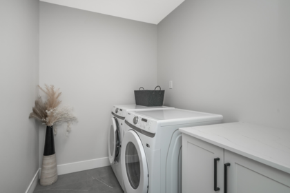 Hot Tub / Spa Photo of 20517 76 Avenue, Langley, BC
