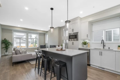 Kitchen Photo of 20517 76 Avenue, Langley, BC