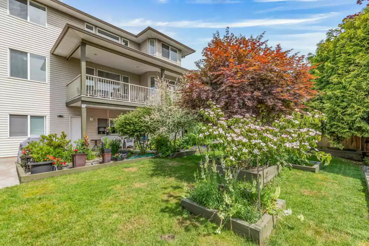 Outdoor Kitchen Photo of 11728 Creekside Street, Maple Ridge, BC