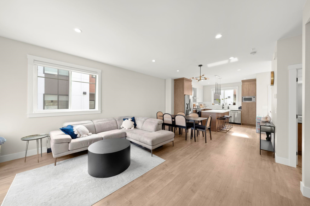 Basement Recreation Room Photo of 33 1639 162 Street, Surrey, BC