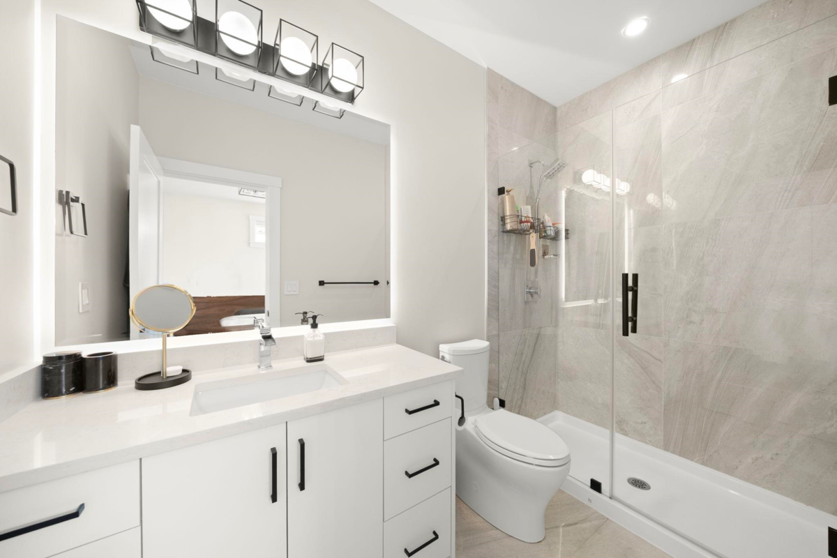 Breakfast Nook Photo of 33 1639 162 Street, Surrey, BC