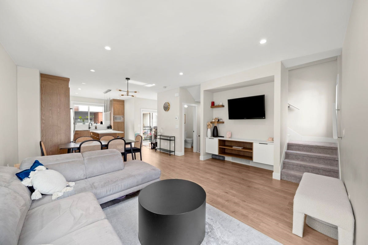 Garage Interior Photo of 33 1639 162 Street, Surrey, BC