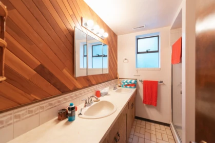Hot Tub / Spa Photo of 8846 Redrooffs Road, Halfmoon Bay, BC