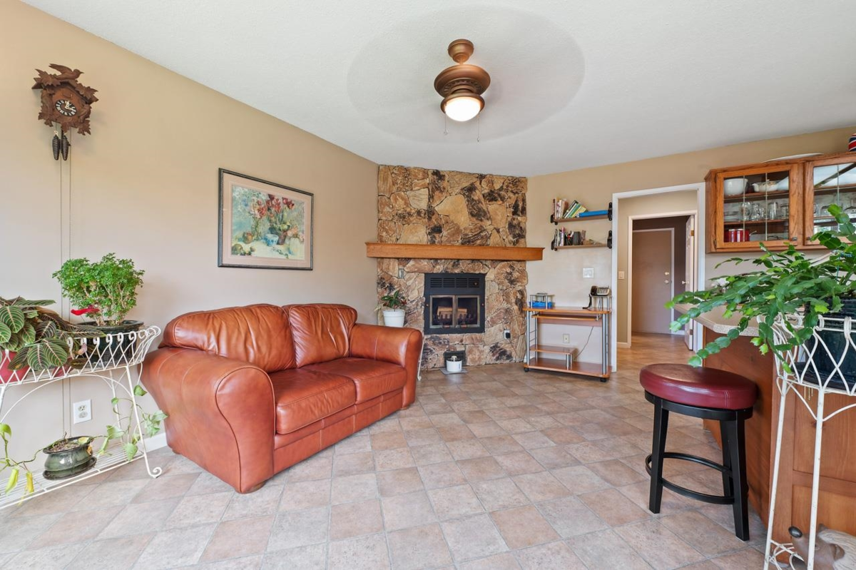 Family Room Photo of 11523 Bonson Road, Pitt Meadows, BC