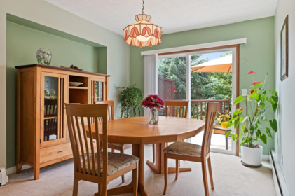 Kitchen Island Photo of 11523 Bonson Road, Pitt Meadows, BC