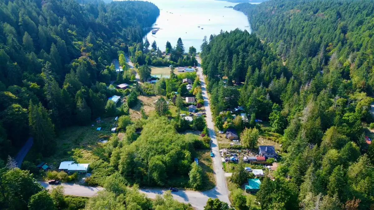 Living Room Photo of 105 Sunset Boulevard, Saturna Island, BC