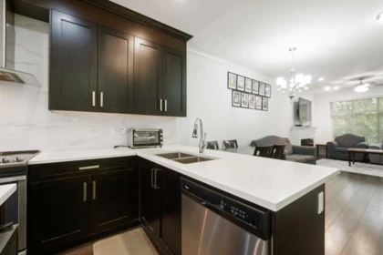 Primary Bathroom Photo of 36 13670 62 Avenue, Surrey, BC