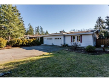 16910 23 Avenue, Surrey, BC, Surrey — Single Family Residence for sale