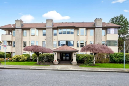 305 1488 Merklin Street, White Rock, BC, White Rock — Apartment/Condo for sale