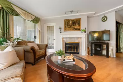 108 8611 Ackroyd Road, Richmond, BC, Richmond — Apartment/Condo for sale