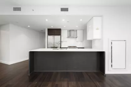 Kitchen Photo of 1726 1618 Quebec Street, Vancouver, BC