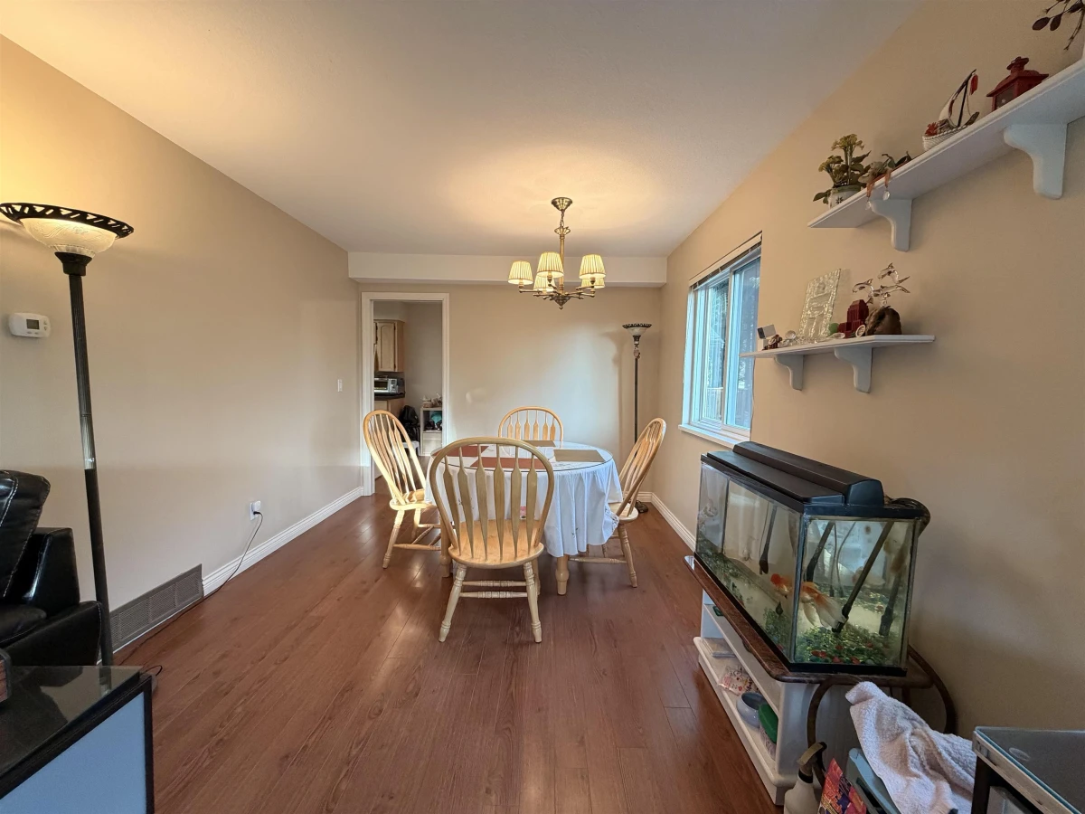 Living Room Photo of 4 1336 Pitt River Road, Port Coquitlam, BC