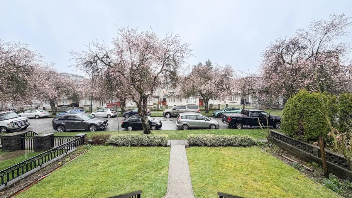 Exterior Rear Photo of 1939 E 39th Avenue, Vancouver, BC