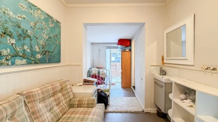 Powder Room Photo of 1939 E 39th Avenue, Vancouver, BC