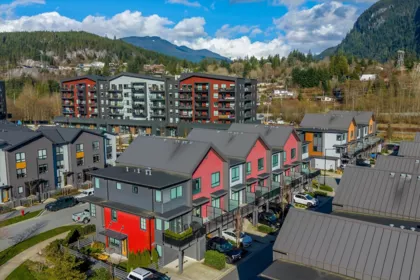 Front Yard Photo of 1361 Marinaside Place, Squamish, BC