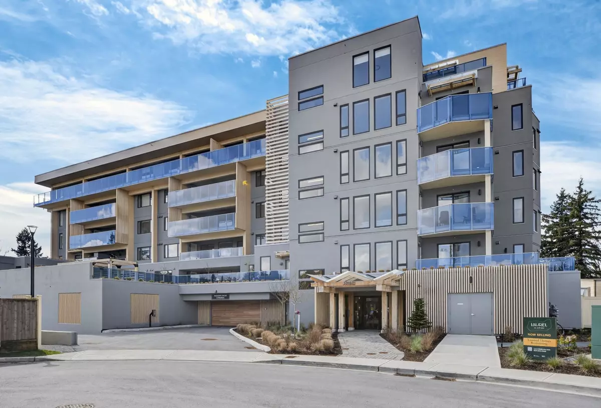 Exterior Rear Photo of 401 33160 Plaxton Crescent, Abbotsford, BC