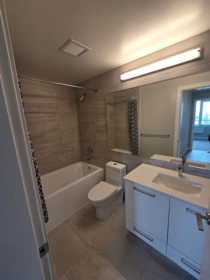 Primary Bathroom Photo of 801 8761 University Crescent, Burnaby, BC