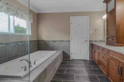 Laundry Room Photo of 3550 Mckinley Drive, Abbotsford, BC