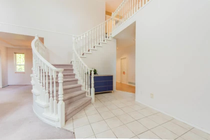 1645 Pinetree Way, Coquitlam, BC, Coquitlam — Single Family Residence for sale